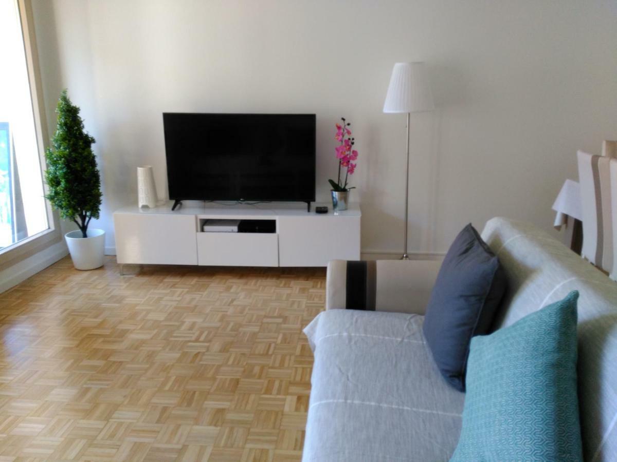 Bel Et Spacieux Appartement De 84 M² Avec Parking Tres Proche Du Metro Garibaldi ลียง ภายนอก รูปภาพ
